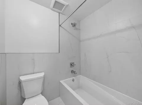Bath - 22 Johnson St, Ramapo, NY 10977 photo 7 of 7