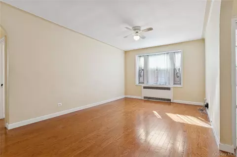 110-31 73rd Rd #5N, New York, NY 11375