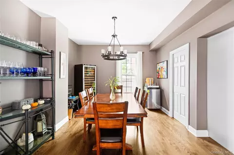 Dining - 10 Maple Ave, Patchogue, NY 11772 photo 1 of 1
