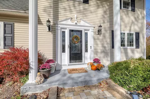 19 The Dr, Minisink, NY 10998