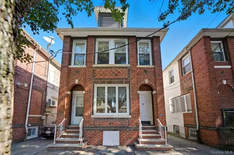 927 E 27th St, Brooklyn, NY 11210