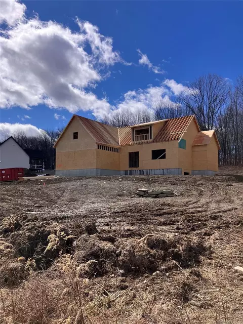 9 Domingues, Newburgh, NY 12550