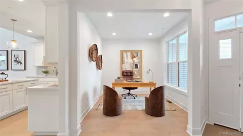 Entry Way - 2086 Summit Loop #78, Carmel, NY 10512 photo 4 of 6