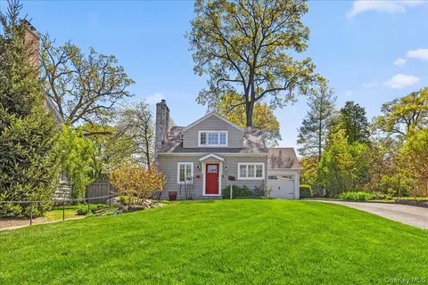 27 Smith Ave, White Plains, NY 10605