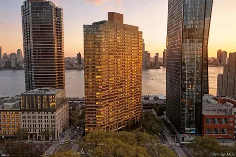 630 1st Ave #34E, New York, NY 10016