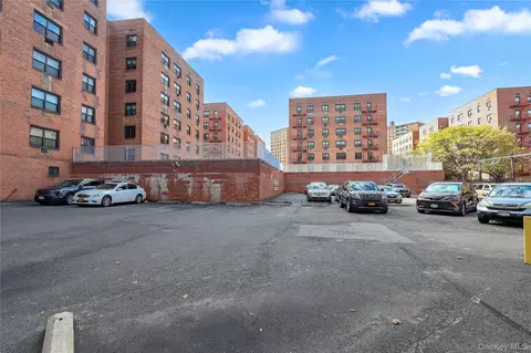 Exterior - 99-35 59th Ave #4E, New York, NY 11368 photo 2 of 3