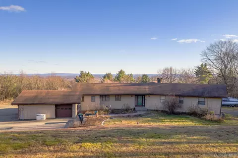 137 Highview Ter, Mamakating, NY 12721