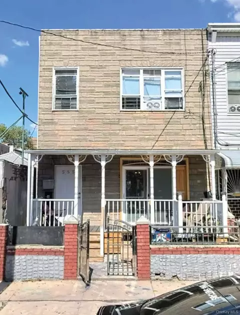 555 Hemlock St, Brooklyn, NY 11208