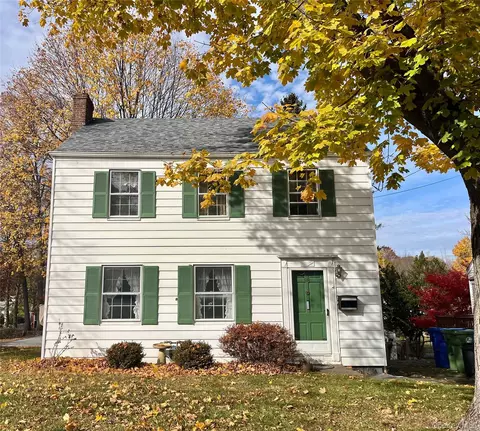 98 Watkins Ave, Middletown, NY 10940