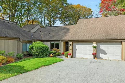 370 Heritage Hills Hls #B, Somers, NY 10589