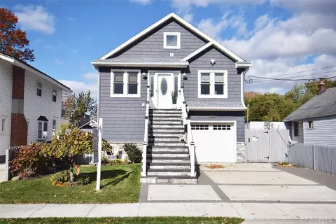 1031 Van Buren St, Baldwin, NY 11510