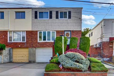 248-14 Deepdale Ave, New York, NY 11362