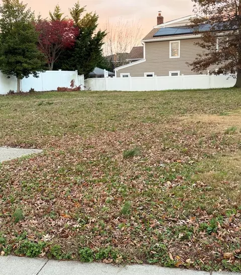 3051 Grand Ave, Hempstead, NY 11510