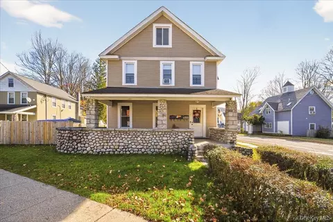 54 Market St, Ellenville, NY 12428