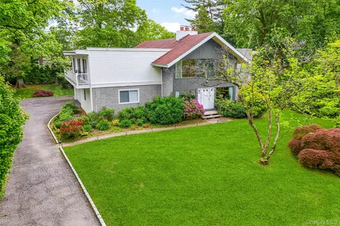 161 Morris Ln S, Scarsdale, NY 10583