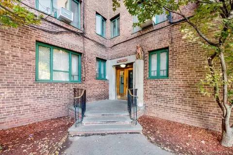 99 Metropolitan Oval #8F, New York, NY 10462