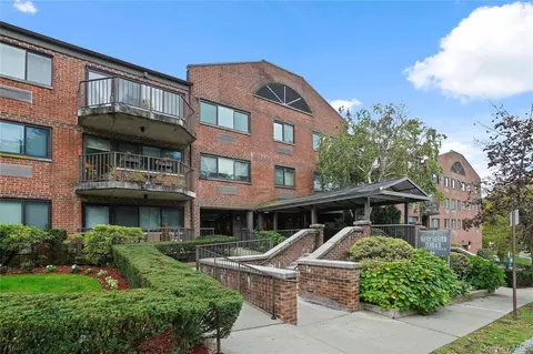 66 Crisfield St #3D, Yonkers, NY 10710