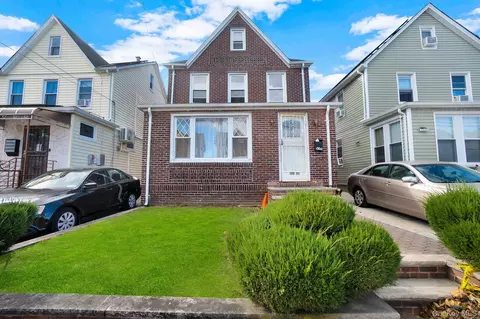 114-42 211th St, Cambria Heights, NY 11411