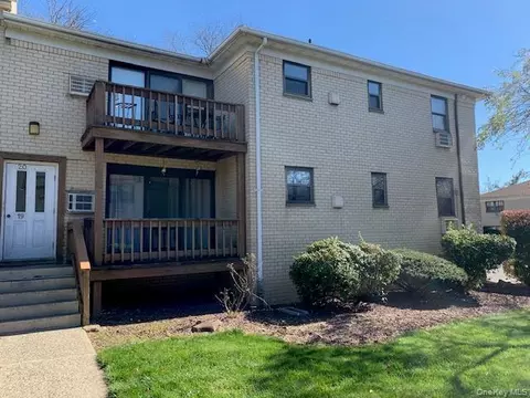 19 Sneden Pl W #19, Ramapo, NY 10977