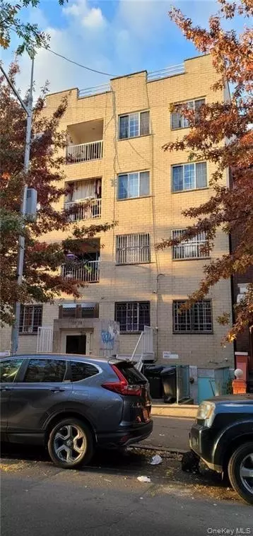 100-09 39 Ave #3E, New York, NY 11368