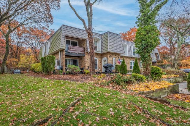 655 Middle Country Rd #5C2, Selden, NY 11784 | 16 Photos - Movoto