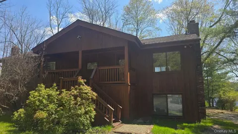 14 Lena Rd, Forestburgh, NY 12777