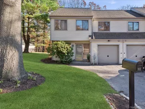 801 Hunters Run, Greenburgh, NY 10522