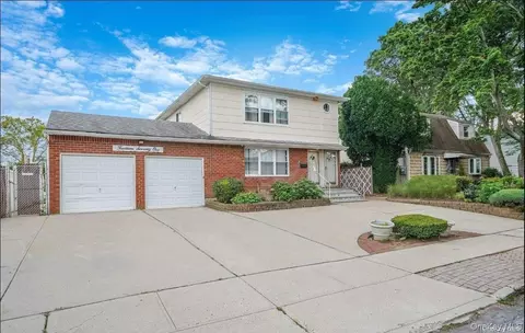 1471 Rosser Ave, Elmont, NY 11003