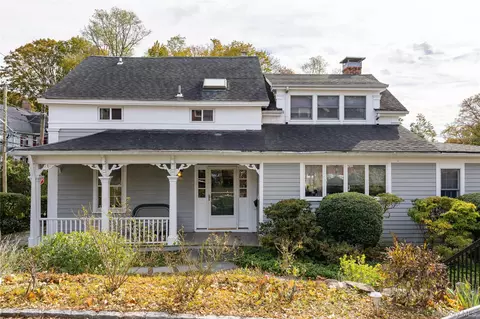 101 Bleeker St, Port Jefferson, NY 11777