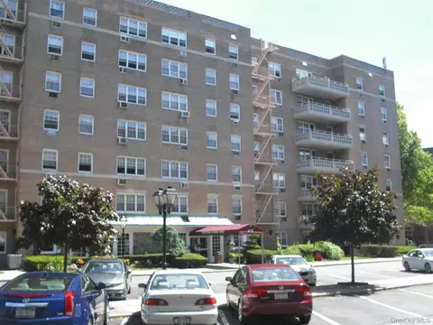 84-39 153 Ave #3A, Howard Beach, NY 11414