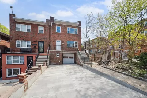 224 W 252nd St, New York, NY 10471