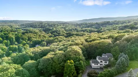 25 S Ridge Rd, Pomona, NY 10970