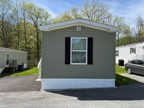 3146 Route 9w #7A, New Windsor, NY 12553