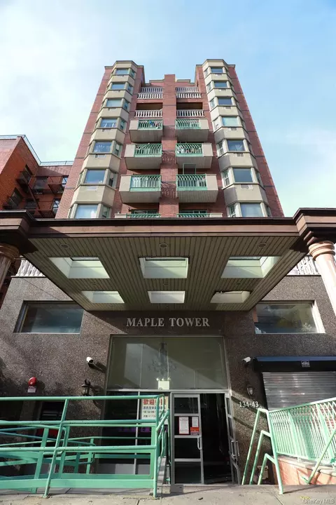 134-43 Maple Ave #5B, New York, NY 11355