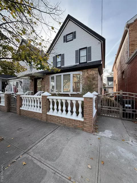 91-14 182nd St, New York, NY 11423