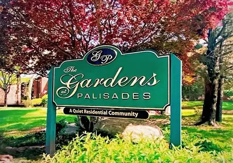 14 Charles Ln #2B, Pomona, NY 10970