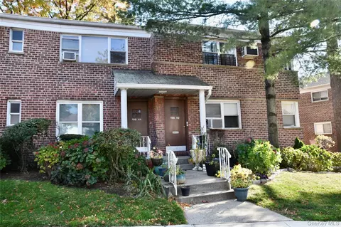 198-44 Pompeii Ave #1A, Hollis, NY 11423