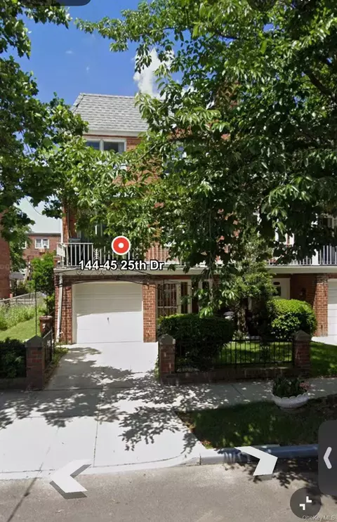 14445 25th Dr, Flushing, NY 11354