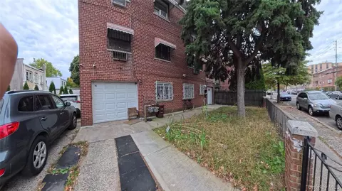 1822 Seward Ave, New York, NY 10473