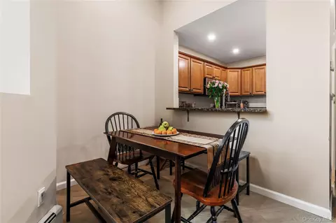Dining - 16 Waterview Est, Peekskill, NY 10566 photo 1 of 1