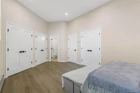 Bedroom - 16 Waterview Est, Peekskill, NY 10566 photo 2 of 4