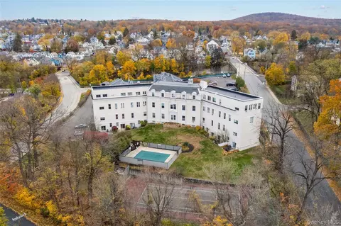 View/Area - 16 Waterview Est, Peekskill, NY 10566 photo 3 of 3