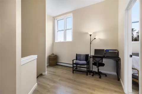 Entry Way - 16 Waterview Est, Peekskill, NY 10566 photo 1 of 1