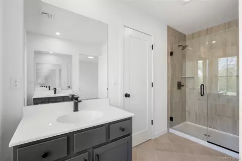 Bath - 45 Maple Hill Dr, Washington, NY 12545 photo 5 of 5