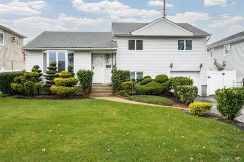 68 Myles Ave, Levittown, NY 11756