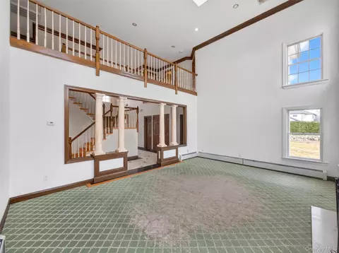 Living - 120 E Willow Tree Rd, Ramapo, NY 10977 photo 5 of 9
