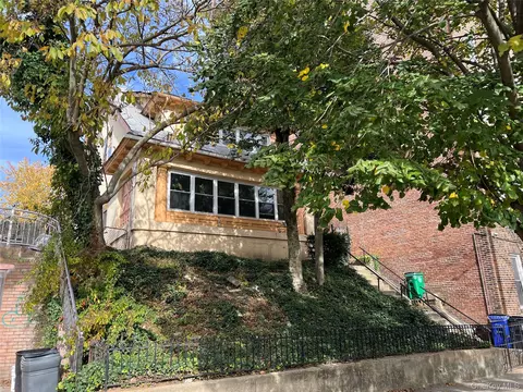 150-67 87 Ave, Jamaica, NY 11432