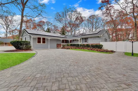415 Pond Path, Setauket, NY 11733