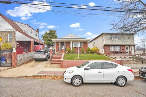 12815 133rd Ave, New York, NY 11420