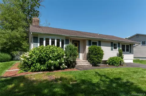 116 Highway Ave, Clarkstown, NY 10920